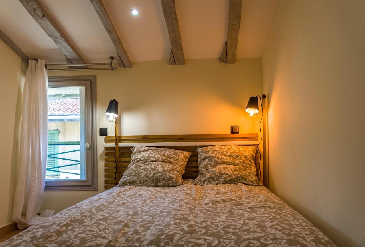 Nice Vieille Ville Appartement neuf et cosy, deux chambres, 6 couchages Extérieur photo