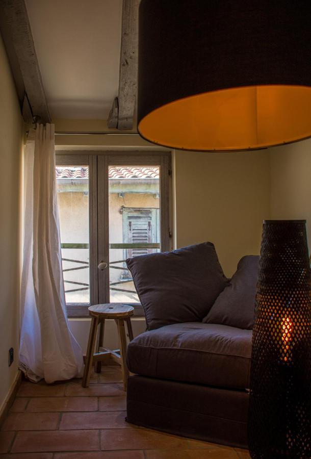 Nice Vieille Ville Appartement neuf et cosy, deux chambres, 6 couchages Extérieur photo